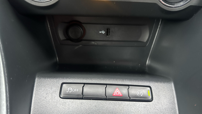 MG MG3 1.5 VTi-TECH Exclusive 5dr [Navigation] Petrol Hatchback